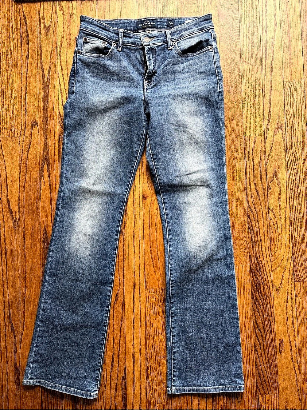 Lucky Brand Sweet Boot Bootcut Jeans Blue Waist 8/29. 32 length